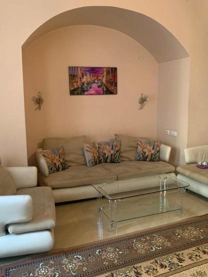 House Apartment Тбилиси Екстериор снимка