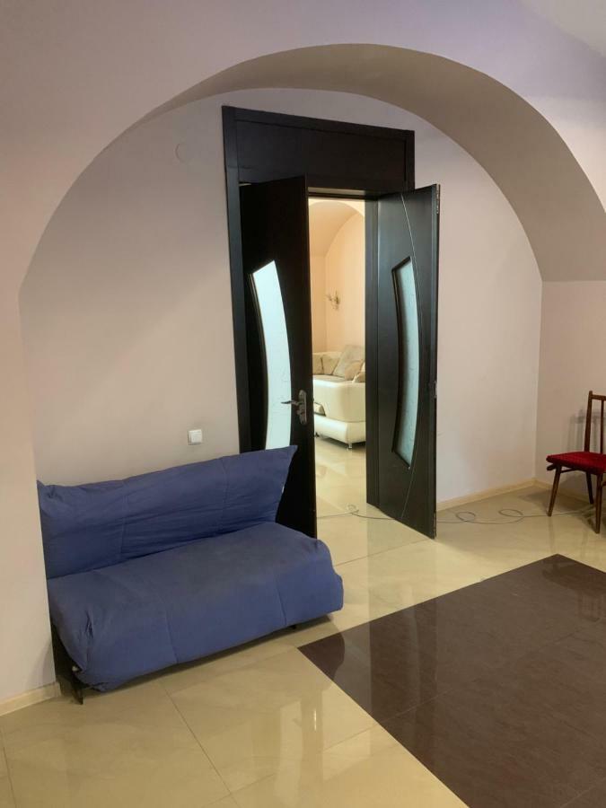 House Apartment Тбилиси Екстериор снимка
